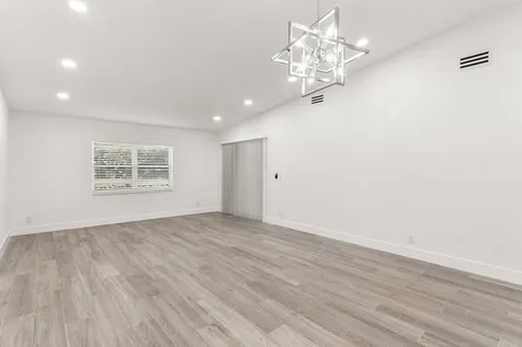 8065 Whispering Palm Drive Boca Raton FL 33496