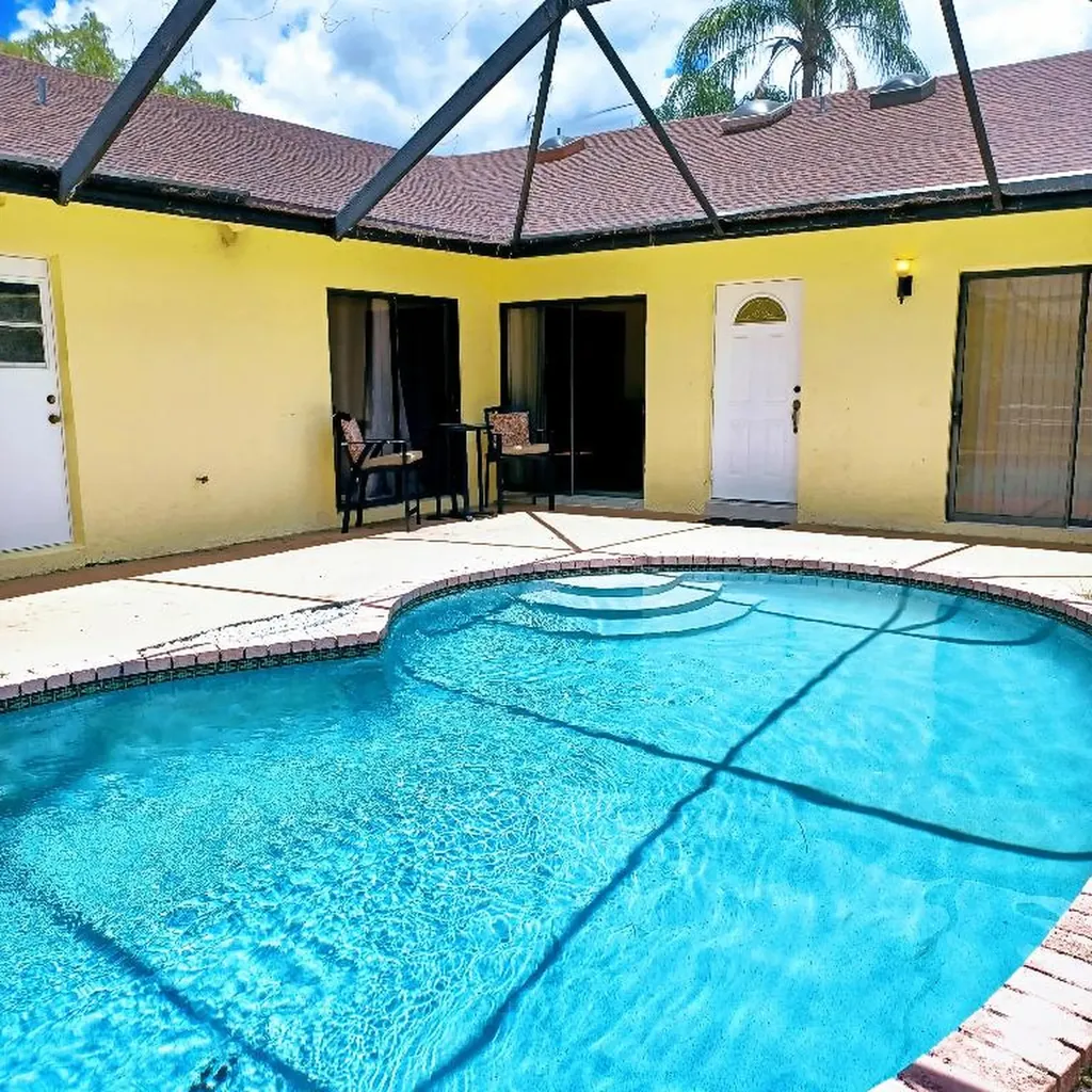 14132 Lily Court Wellington FL 33414