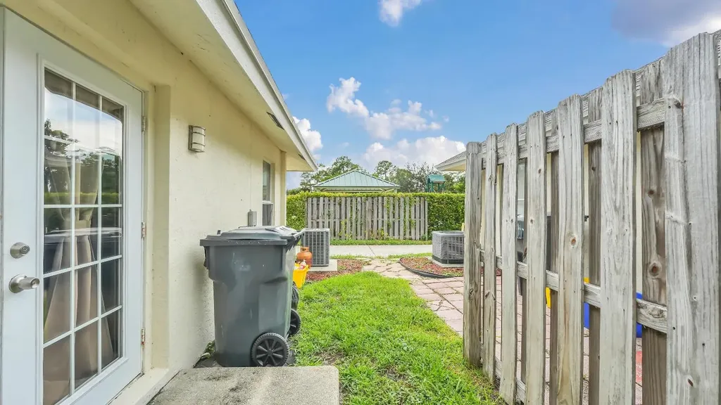 14010 Veronica Court Wellington FL 33414