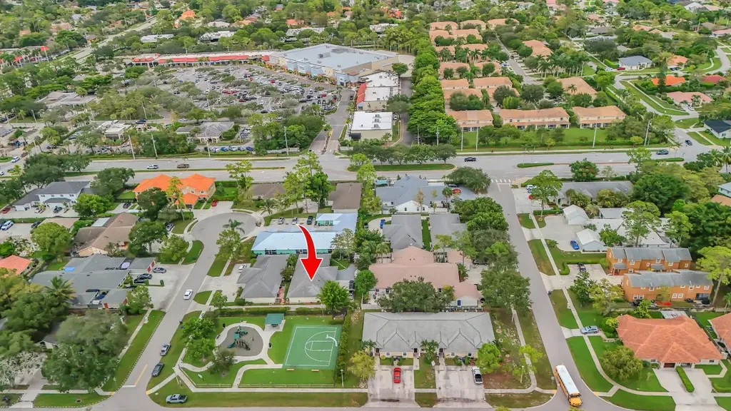 14010 Veronica Court Wellington FL 33414