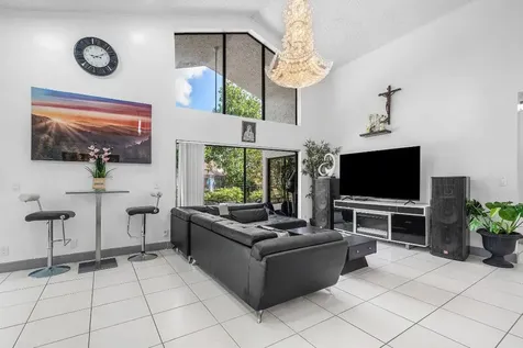 6335 NW 52nd Street Coral Springs FL 33067