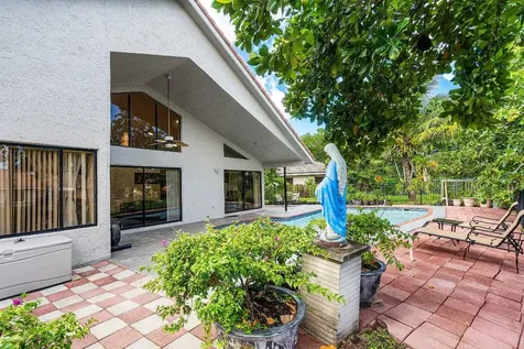 6335 NW 52nd Street Coral Springs FL 33067