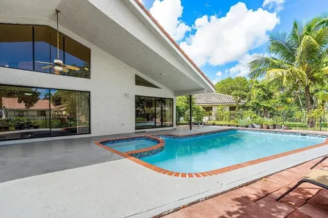6335 NW 52nd Street Coral Springs FL 33067