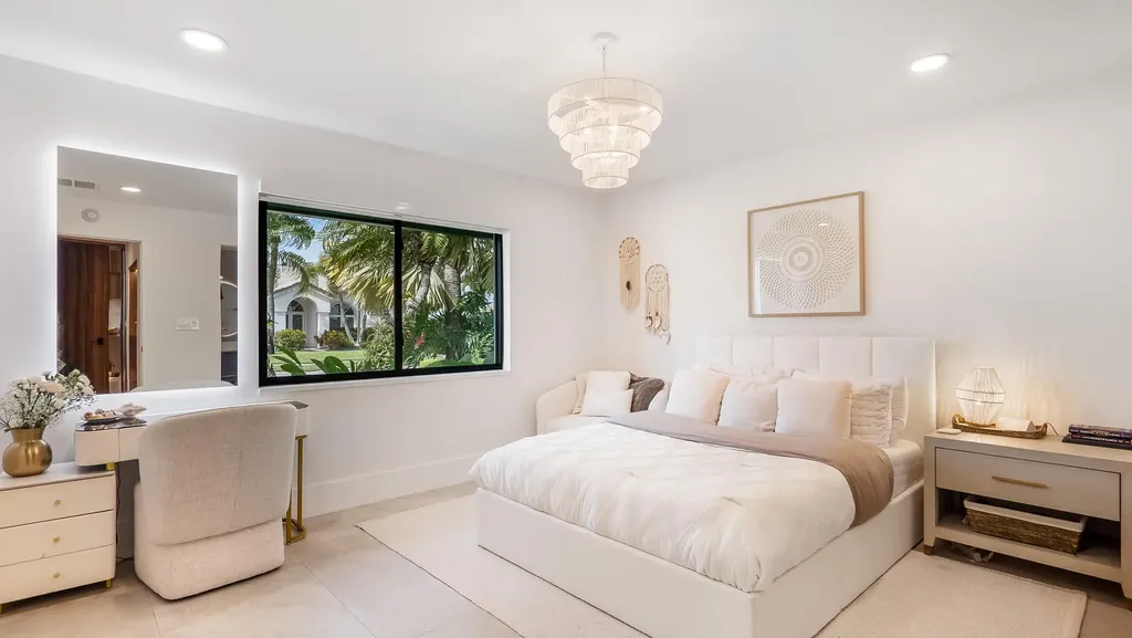10290 Silver Lake Drive Boca Raton FL 33428