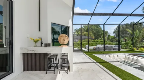 10290 Silver Lake Drive Boca Raton FL 33428