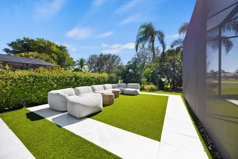 10290 Silver Lake Drive Boca Raton FL 33428