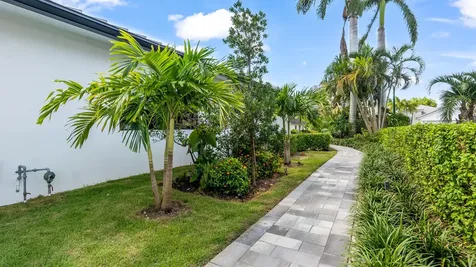10290 Silver Lake Drive Boca Raton FL 33428