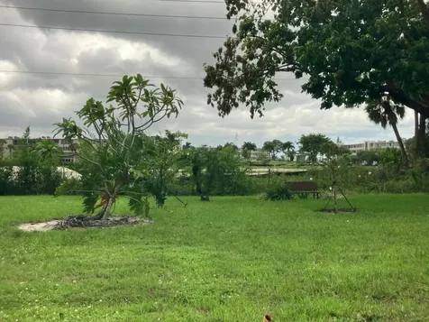 130 Southampton B West Palm Beach FL 33417