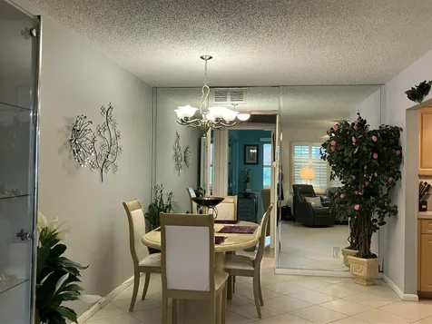 130 Southampton B West Palm Beach FL 33417
