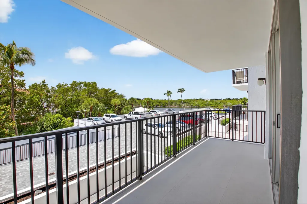4750 S Ocean Boulevard S Highland Beach FL 33487