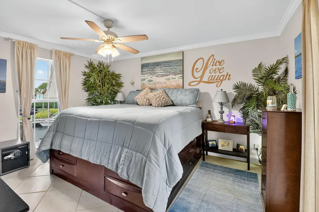 769 Jeffery Street Boca Raton FL 33487