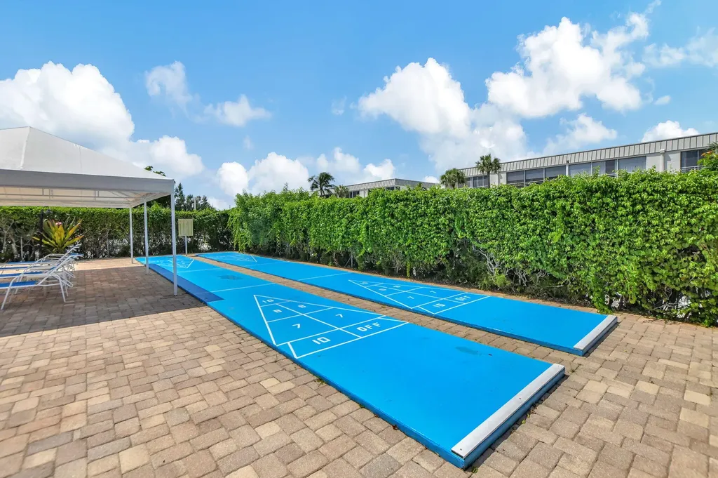 769 Jeffery Street Boca Raton FL 33487