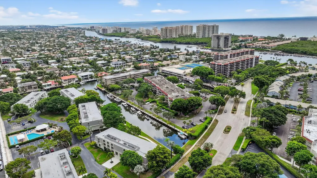 769 Jeffery Street Boca Raton FL 33487