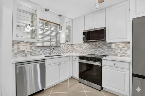 769 Jeffery Street Boca Raton FL 33487