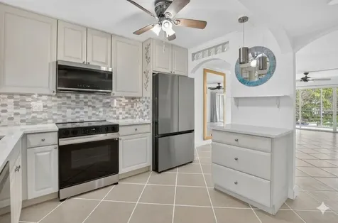 769 Jeffery Street Boca Raton FL 33487
