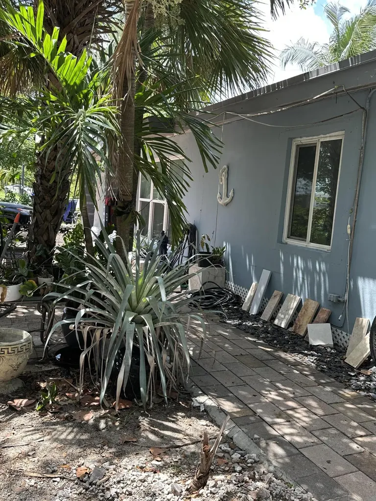 1571 NE 43rd Street Pompano Beach FL 33064