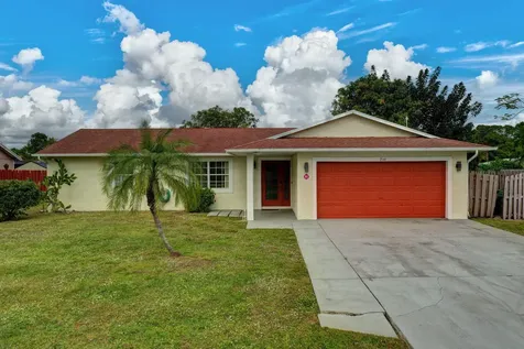 1541 SE Minorca Avenue Port St Lucie FL 34952