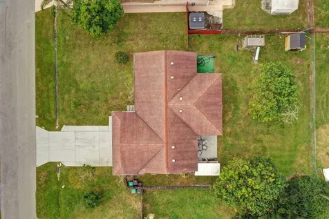 1541 SE Minorca Avenue Port St Lucie FL 34952