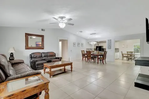 1541 SE Minorca Avenue Port St Lucie FL 34952