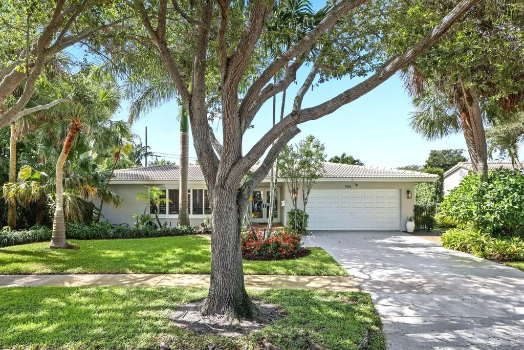 926 SW 1st Street Boca Raton FL 33486