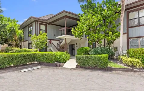 13329 Polo Club Road Wellington FL 33414