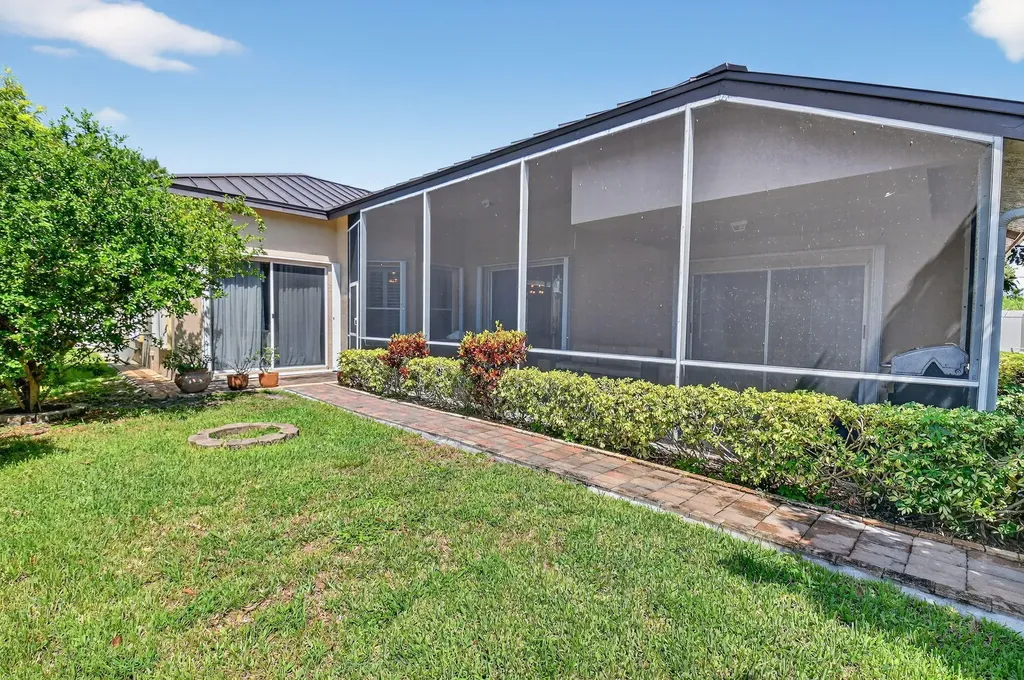 4768 Cypress Drive S Boynton Beach FL 33436