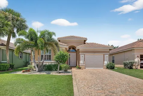 660 NW Stanford Lane Port St Lucie FL 34983
