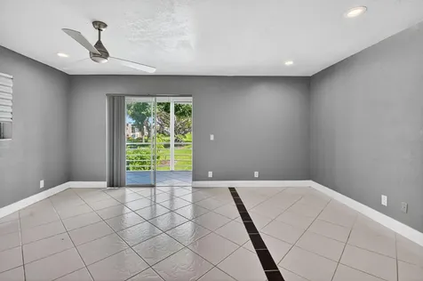 624 Flanders M Delray Beach FL 33484