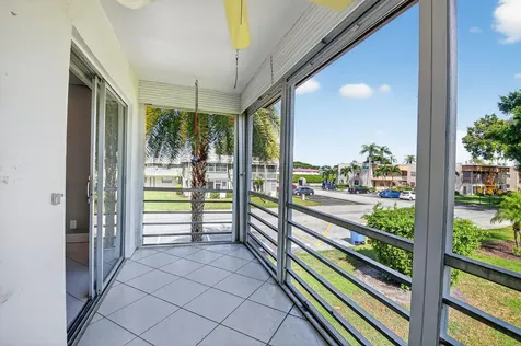 624 Flanders M Delray Beach FL 33484