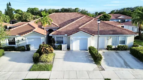 5096 N La Sedona Circle Delray Beach FL 33484
