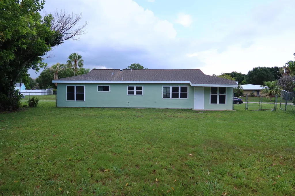 226 SW Kimball Circle Port St Lucie FL 34953