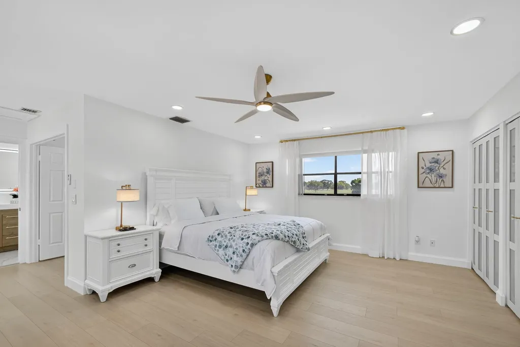 479 Prestwick Circle Palm Beach Gardens FL 33418