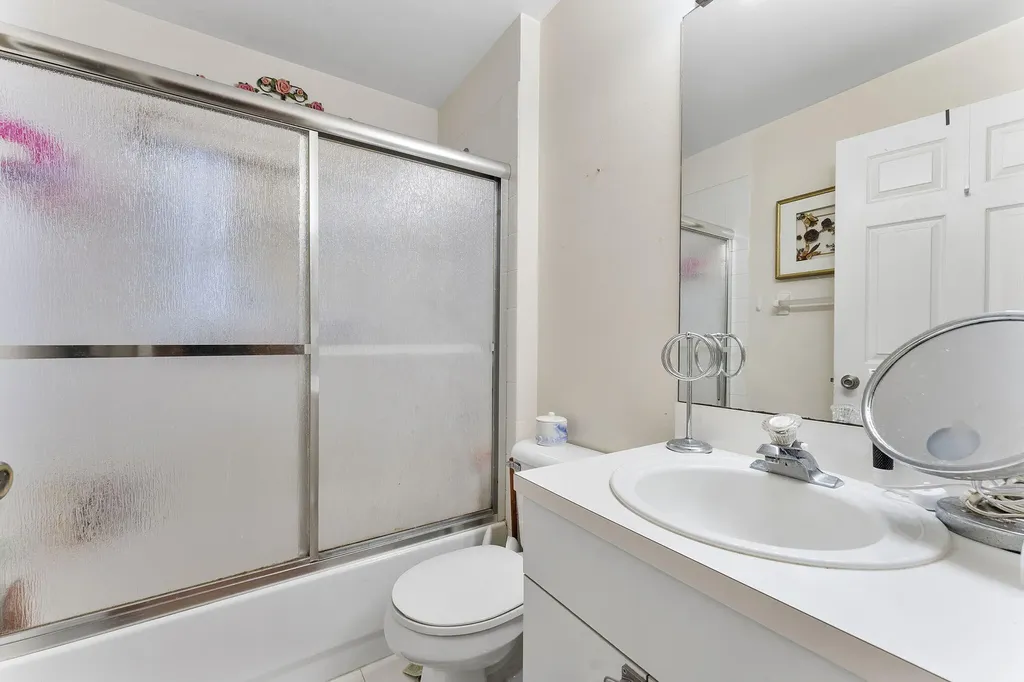 8207 White Rock Circle Boynton Beach FL 33436