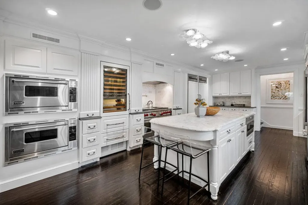 100 Regents Park Road Palm Beach FL 33480