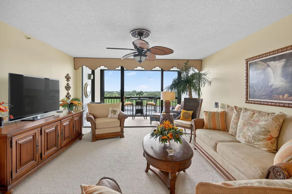 356 Golfview Road North Palm Beach FL 33408