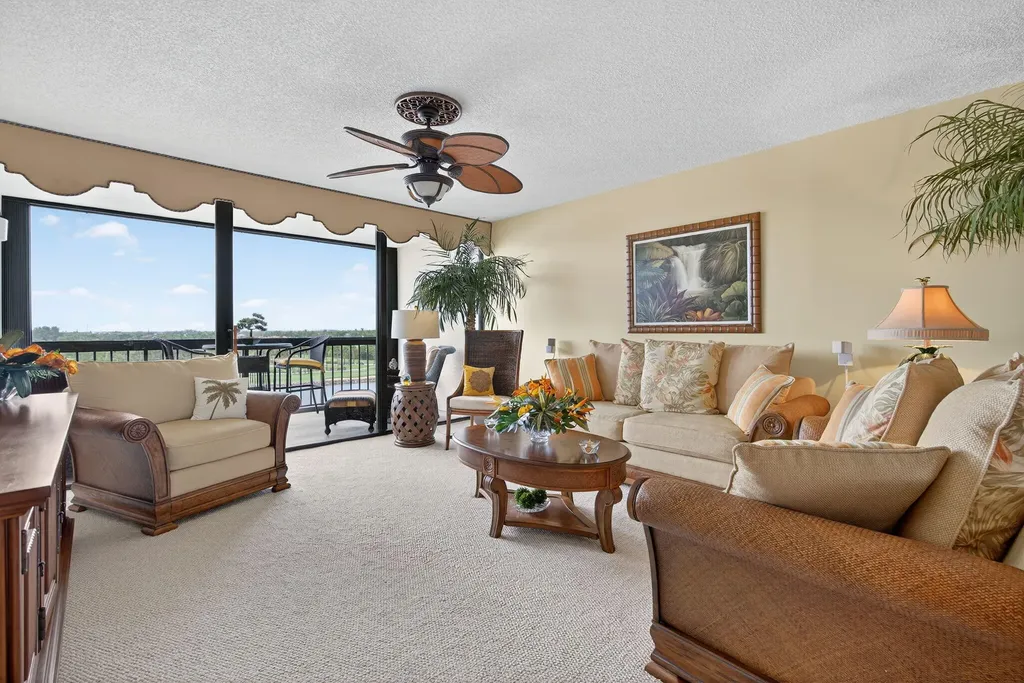 356 Golfview Road North Palm Beach FL 33408