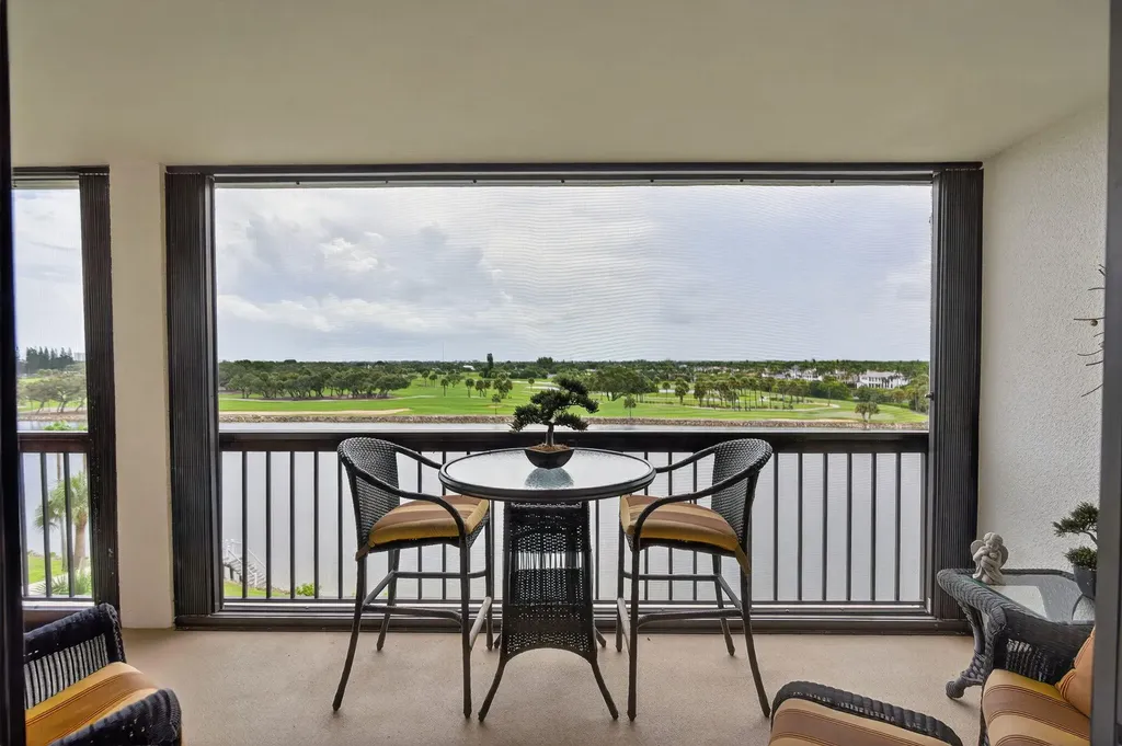 356 Golfview Road North Palm Beach FL 33408