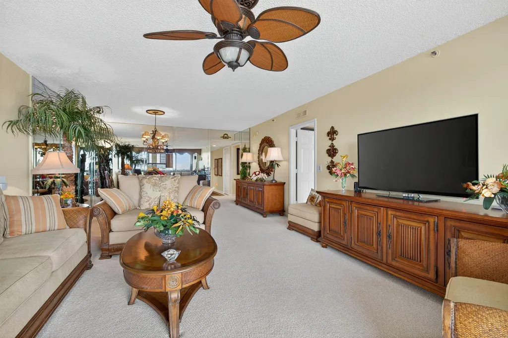 356 Golfview Road North Palm Beach FL 33408