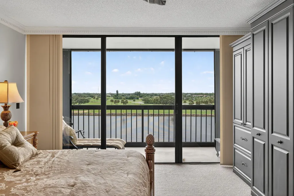 356 Golfview Road North Palm Beach FL 33408