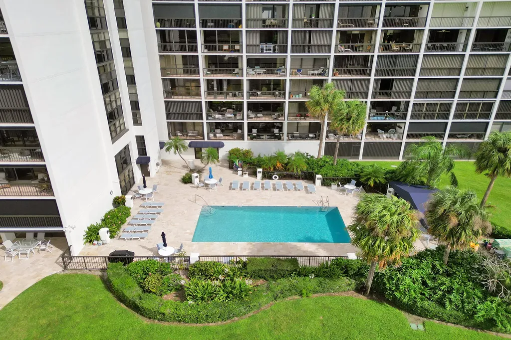356 Golfview Road North Palm Beach FL 33408