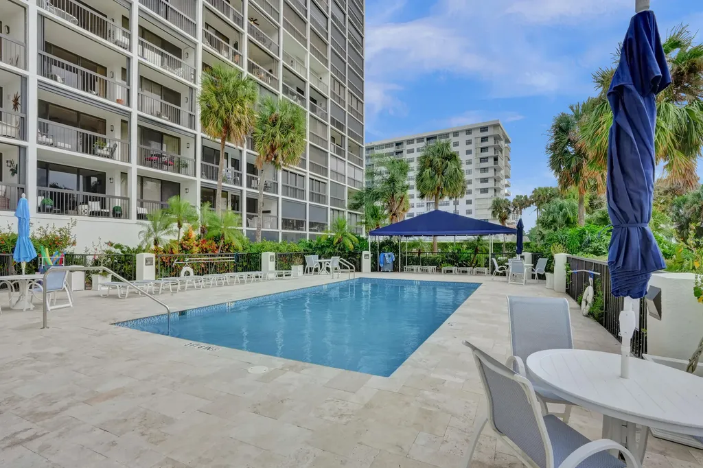 356 Golfview Road North Palm Beach FL 33408