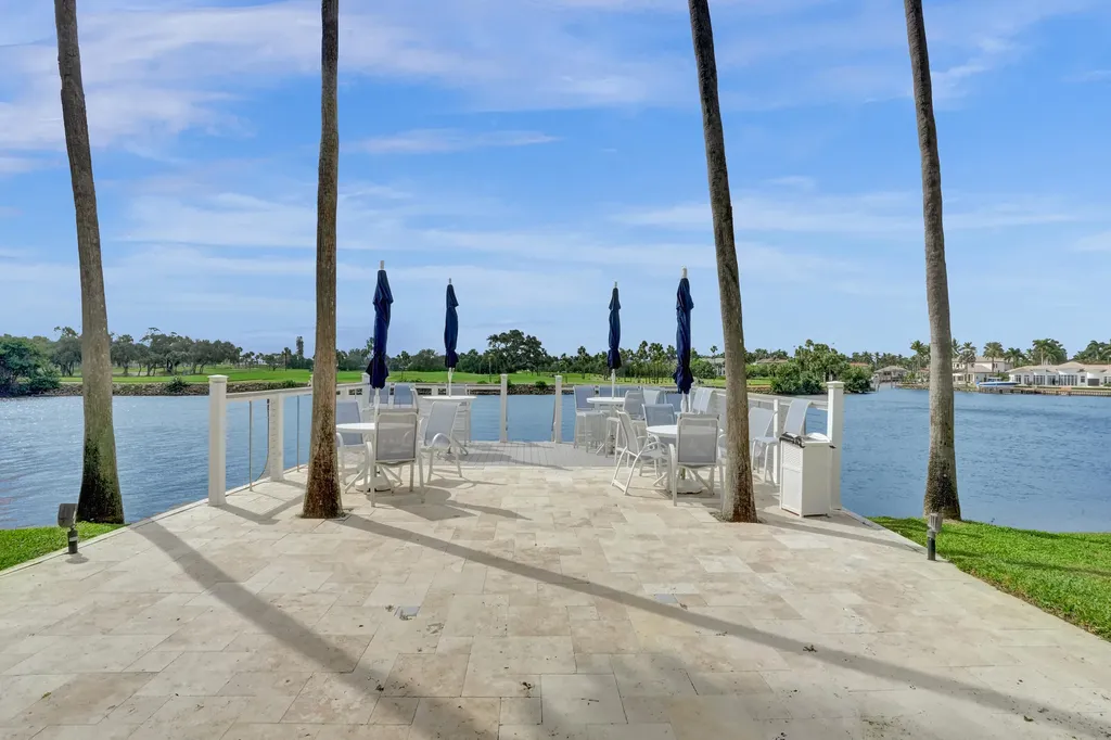 356 Golfview Road North Palm Beach FL 33408