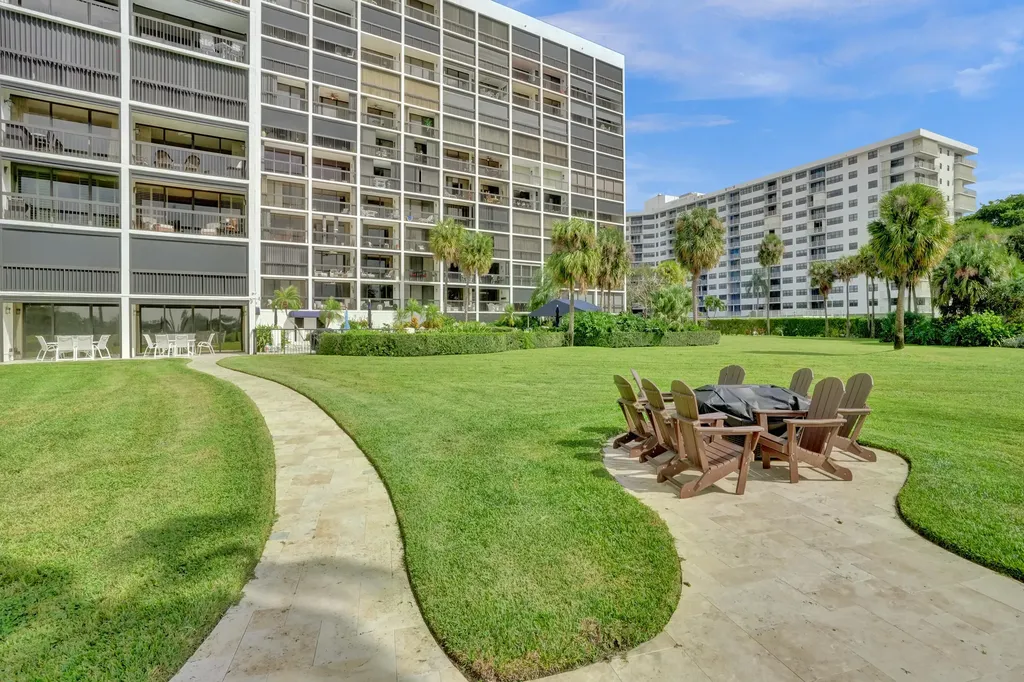 356 Golfview Road North Palm Beach FL 33408