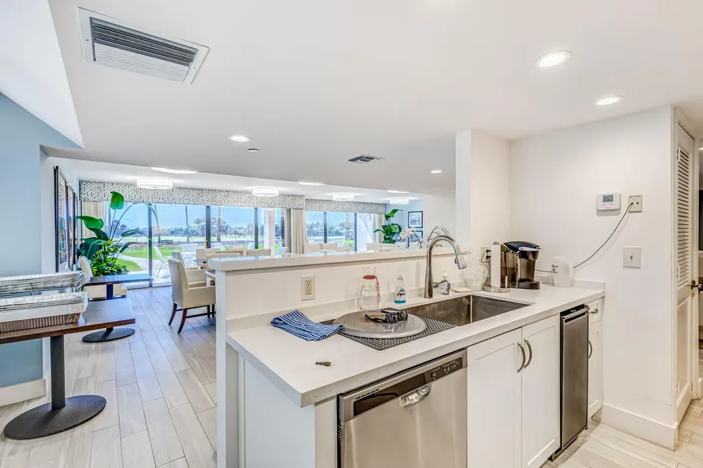 356 Golfview Road North Palm Beach FL 33408