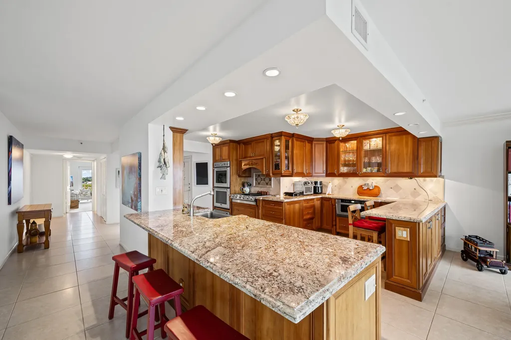 4301 N Ocean 0706 Boulevard Boca Raton FL 33431