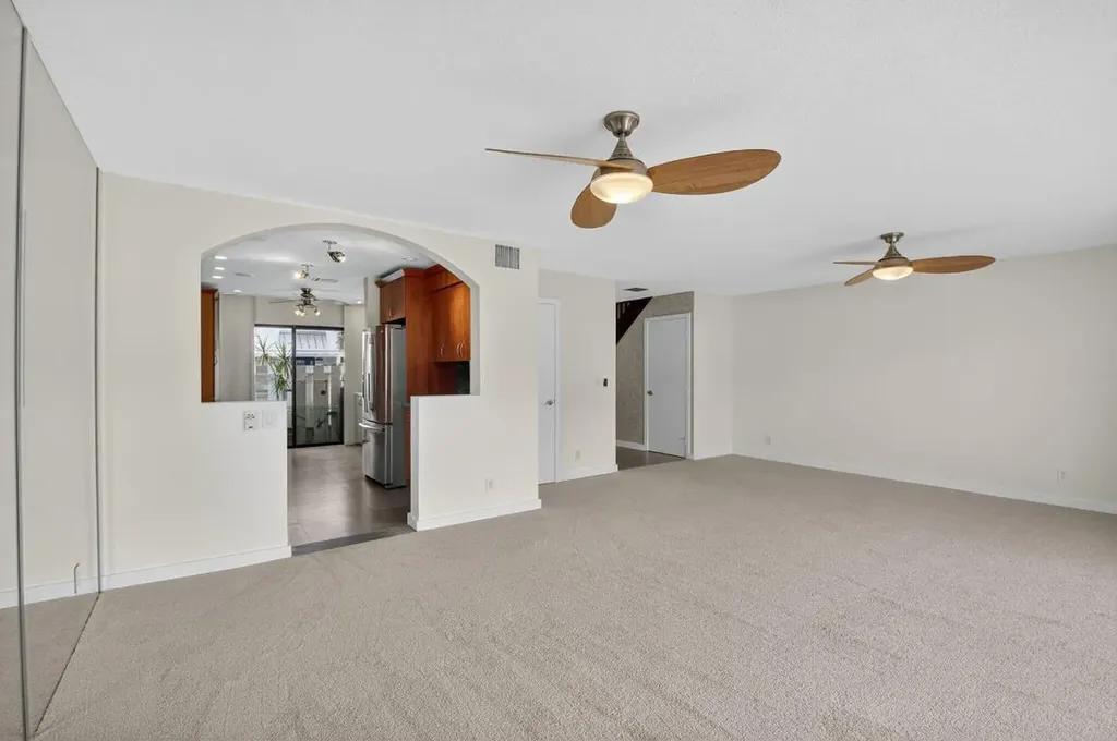 718 NE 12th Terrace Boynton Beach FL 33435