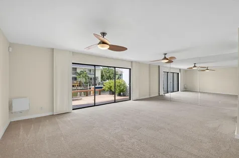 718 NE 12th Terrace Boynton Beach FL 33435
