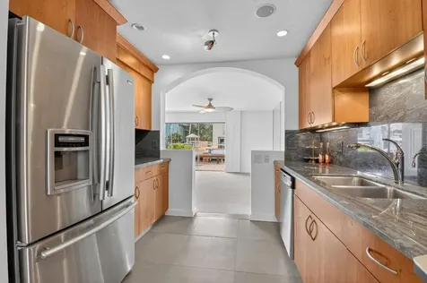 718 NE 12th Terrace Boynton Beach FL 33435