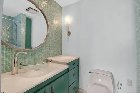 718 NE 12th Terrace Boynton Beach FL 33435