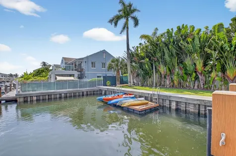 718 NE 12th Terrace Boynton Beach FL 33435